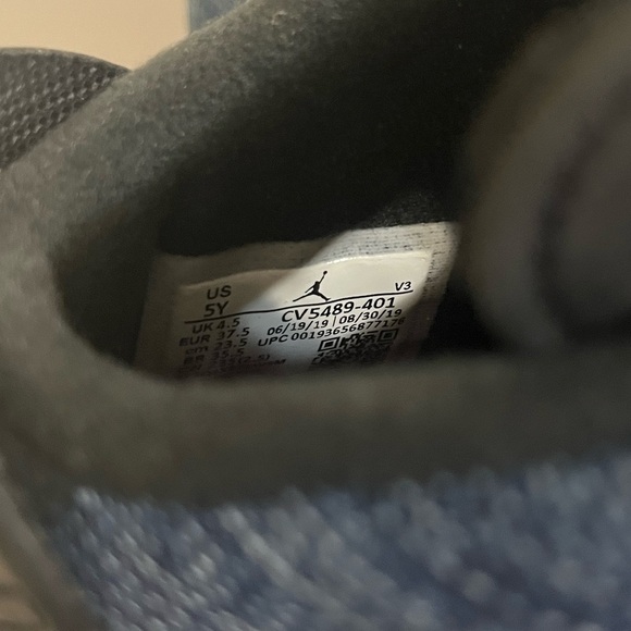 Jordan 6 Retro High Wash Denim Size 5Y - Picture 5 of 9